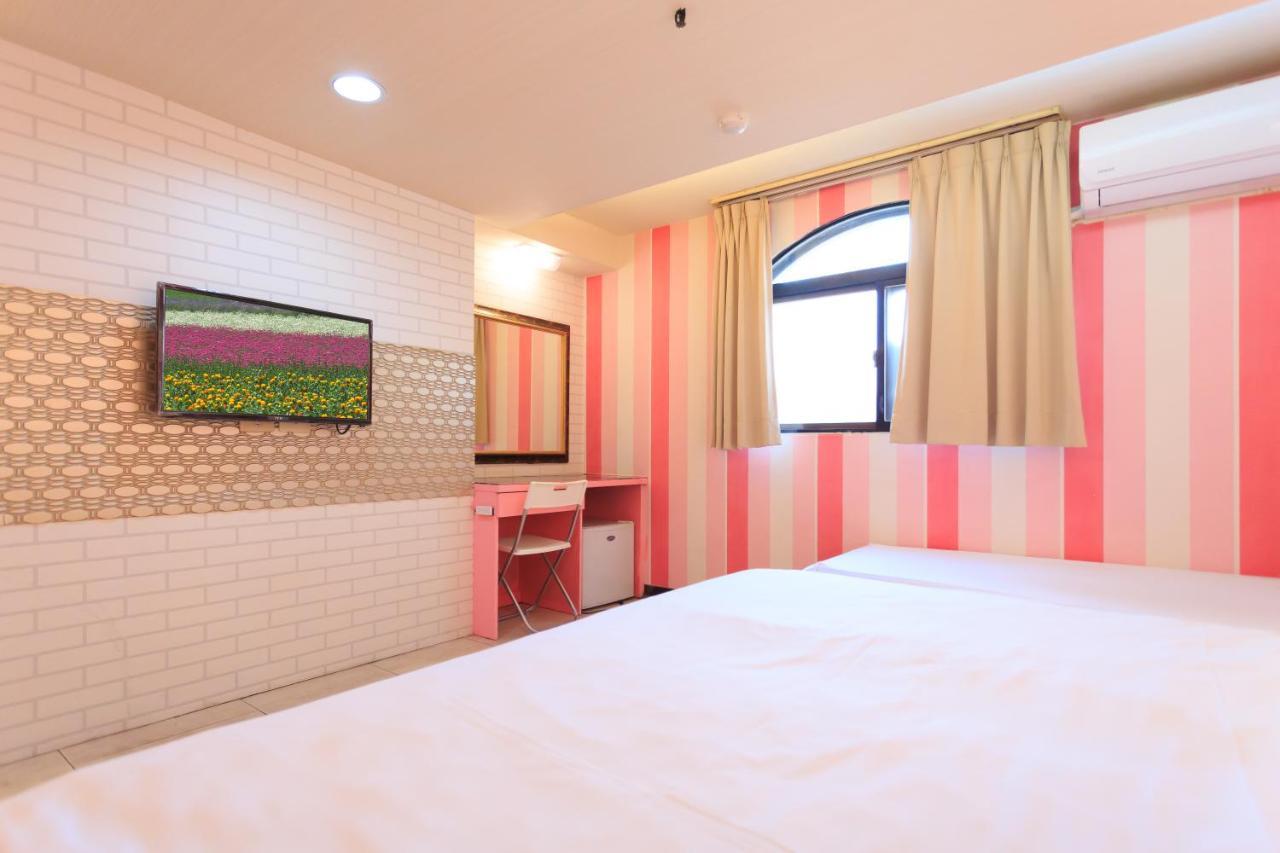 Easy Stay Inn Kaohsiung Exterior photo