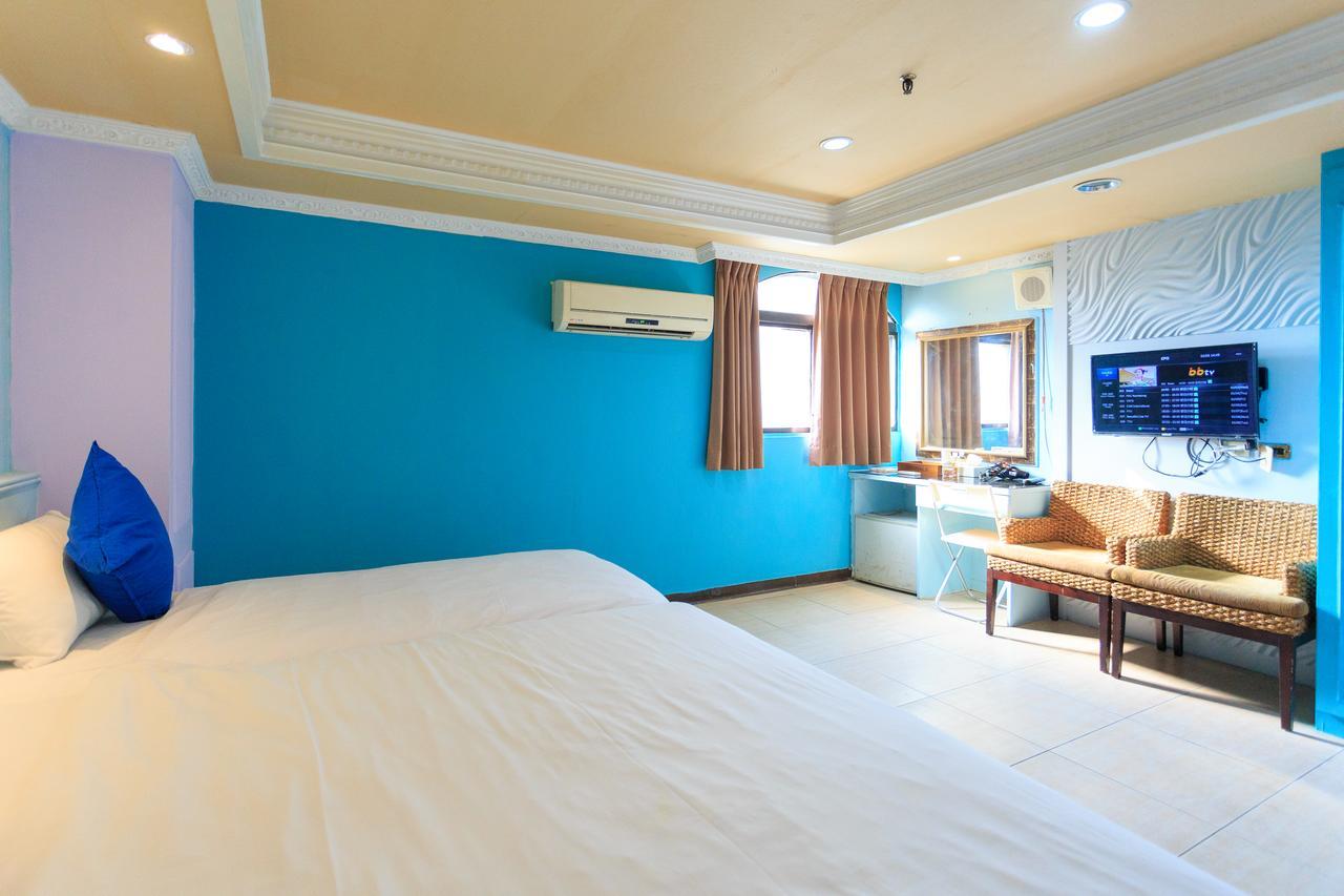 Easy Stay Inn Kaohsiung Exterior photo