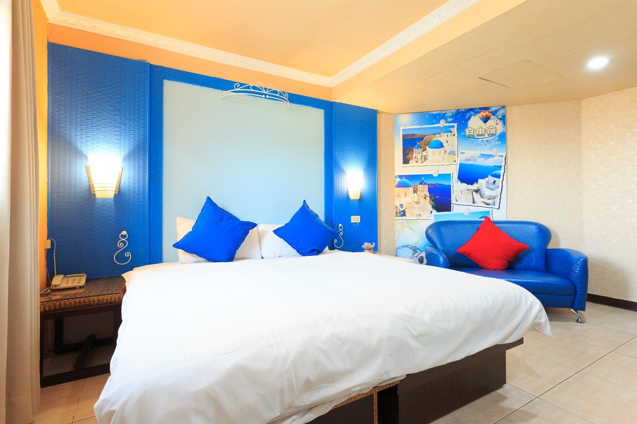 Easy Stay Inn Kaohsiung Exterior photo