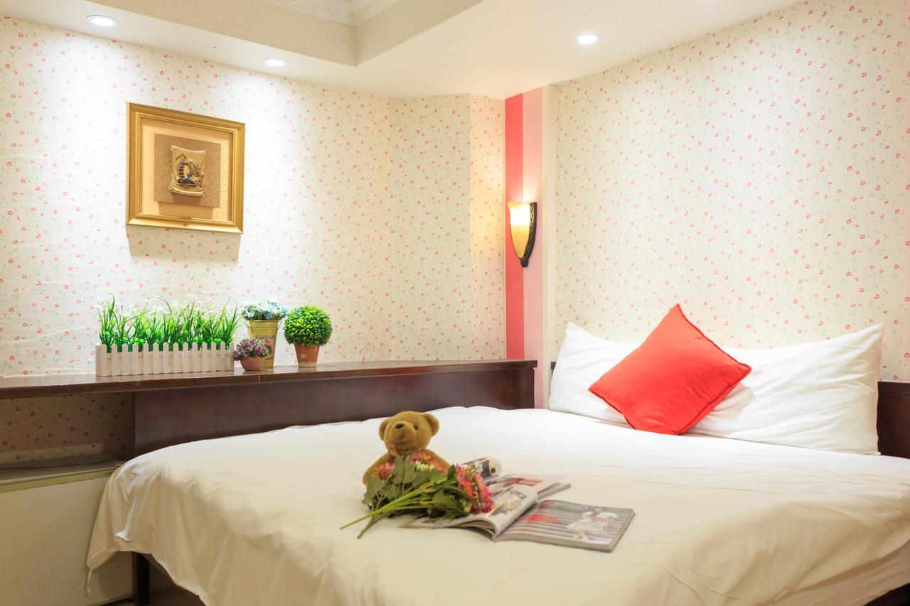 Easy Stay Inn Kaohsiung Exterior photo
